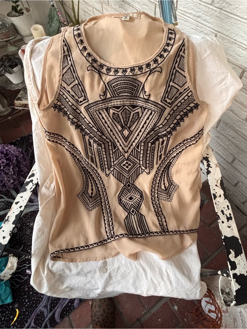 Vintage Embroidered Sleeveless Blouse - Beige